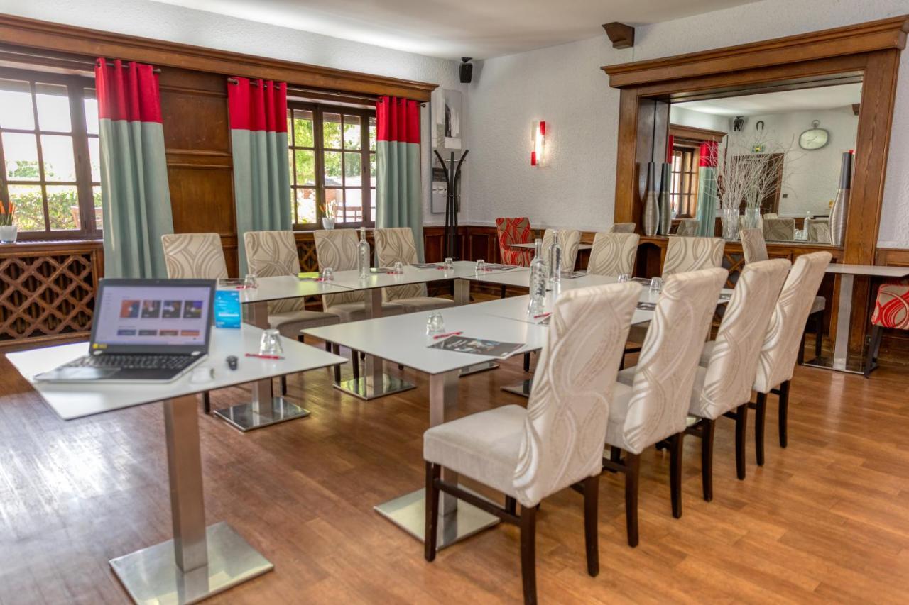 La Commanderie De Champarey Hotel Bourgoin-Jallieu Екстериор снимка