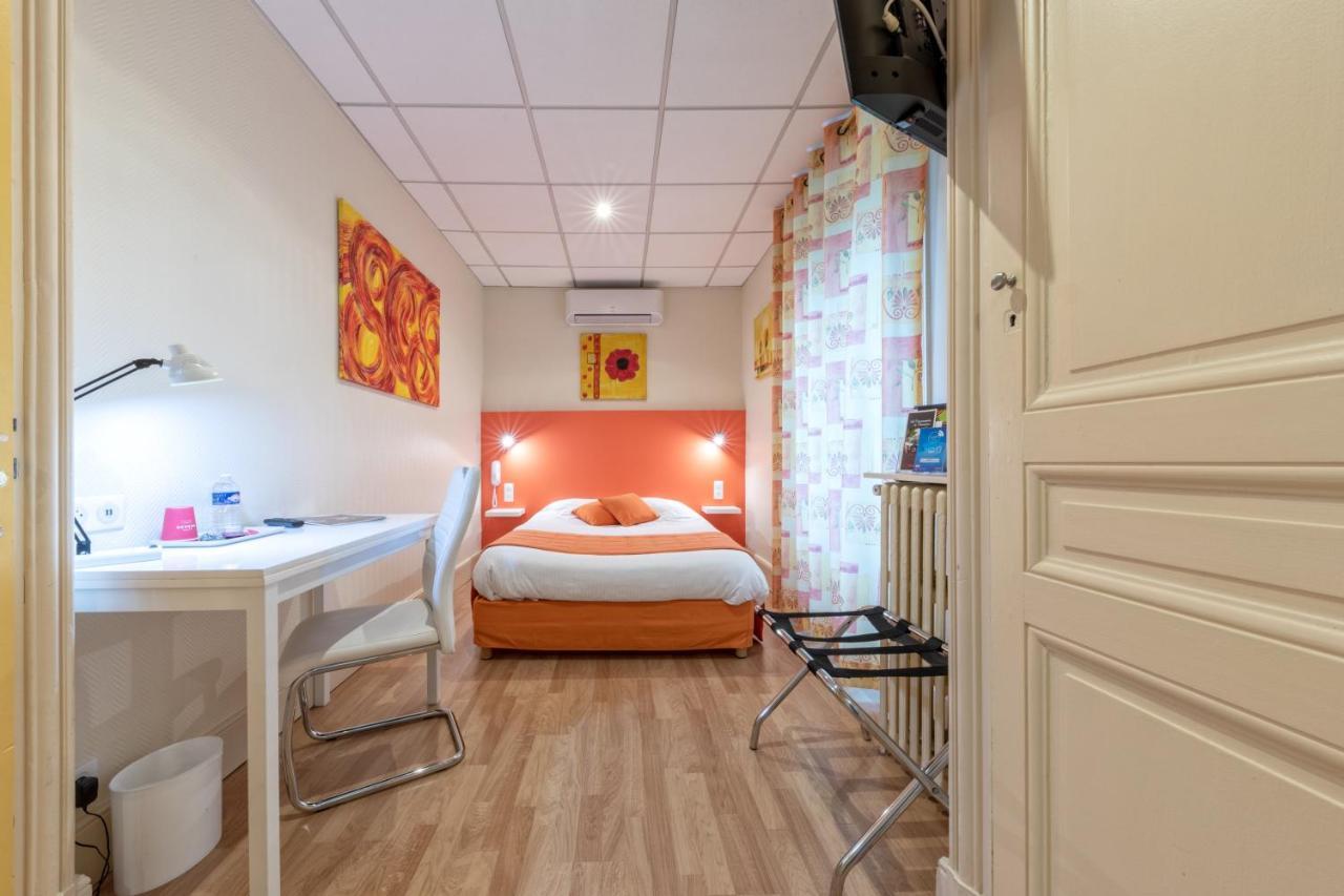 La Commanderie De Champarey Hotel Bourgoin-Jallieu Екстериор снимка