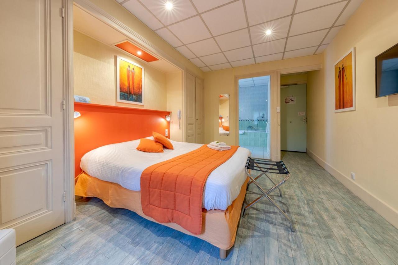 La Commanderie De Champarey Hotel Bourgoin-Jallieu Екстериор снимка