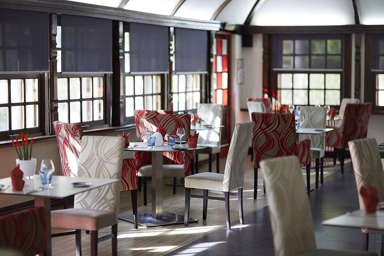 La Commanderie De Champarey Hotel Bourgoin-Jallieu Екстериор снимка